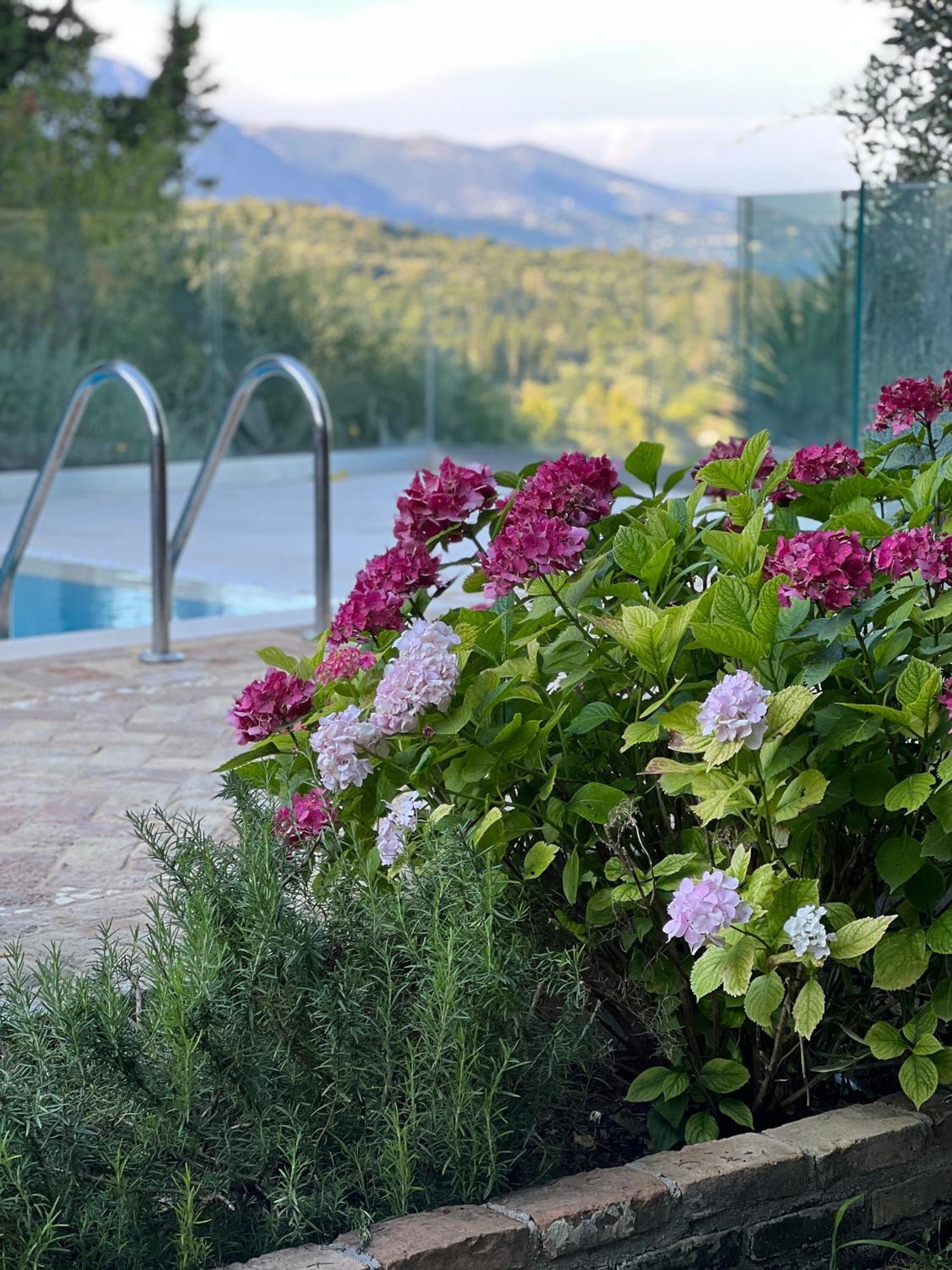 Villa Fioraki Pouládes 외부 사진